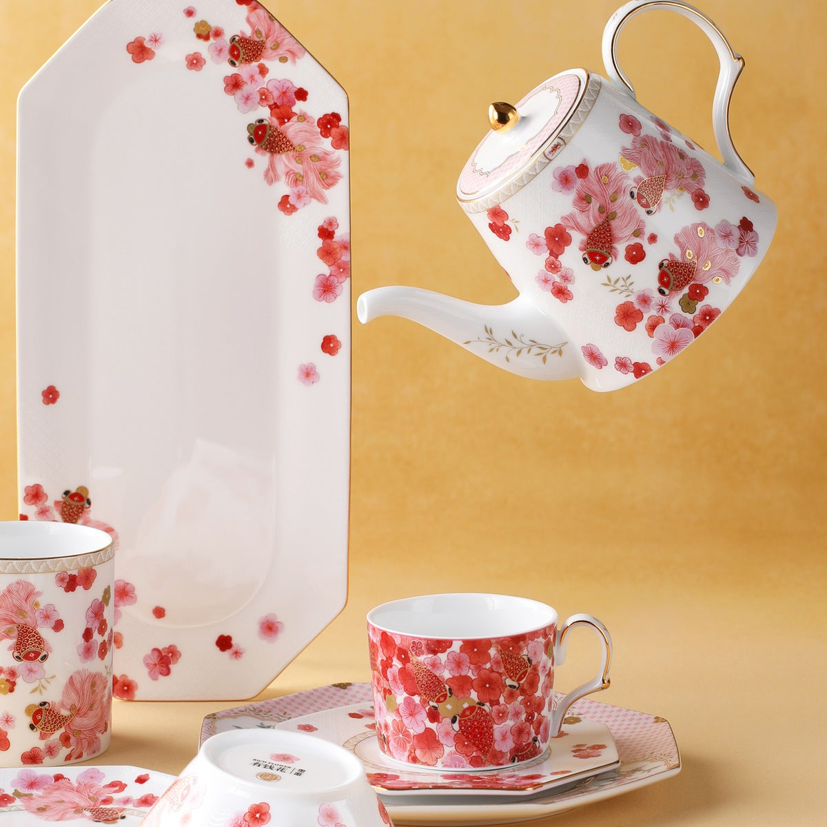 Fortune Bloom Coffee Pot tea service scene