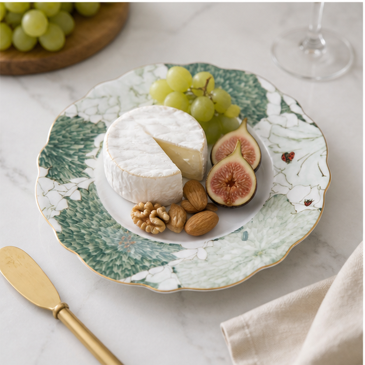 Chasing Light 8-Inch Scalloped Plate second realistic serving scene